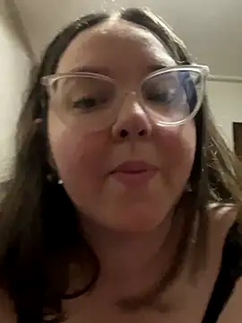 justaldita online show from November 4, 2025, 12:25 am