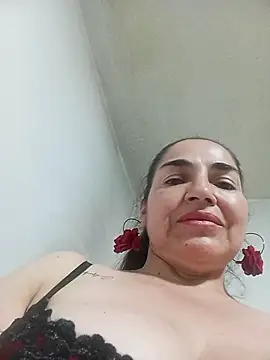 MaryRoze  online show from July 18, 2026, 1:03 am