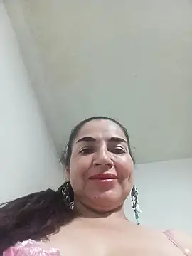 Snapshot of MaryRoze_ chatting on June 6, 2026, 12:16 am MaryRoze online show from June 6, 2026, 12:16 am