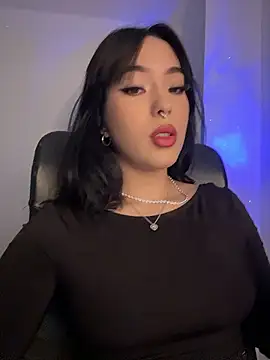 Raven DeVille online show from January 18, 2026, 3:54 am