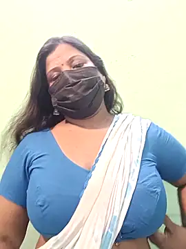 Snapshot of tamil_Nithya_J chatting on March 1, 2026, 9:20 am tamil Nithya J online show from March 1, 2026, 9:20 am