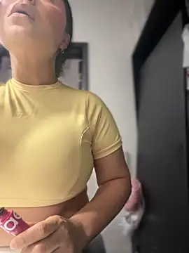 Natural BIGASS Nina online show from November 18, 2025, 10:07 am