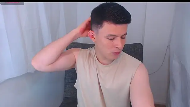 MARCUS FIRE online show from March 22, 2026, 11:39 pm