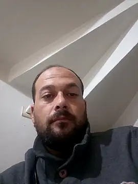 expenser37 online show from November 30, 2025, 9:59 pm