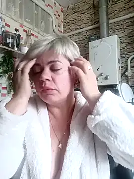 Snapshot of MilkySky chatting on February 5, 2026, 7:04 am MilkySky online show from February 5, 2026, 7:04 am