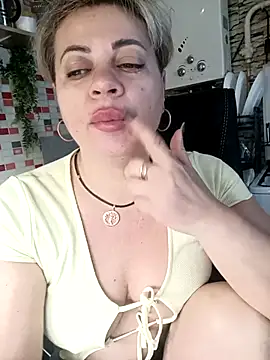 MilkySky online show from December 21, 2025, 7:43 am