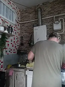 Snapshot of MilkySky chatting on February 17, 2026, 1:19 pm MilkySky online show from February 17, 2026, 1:19 pm