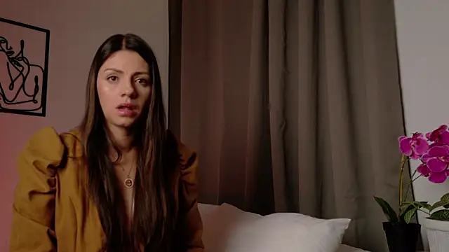 Snapshot of SeleneNova chatting on February 26, 2026, 6:08 pm SeleneNova online show from February 26, 2026, 6:08 pm