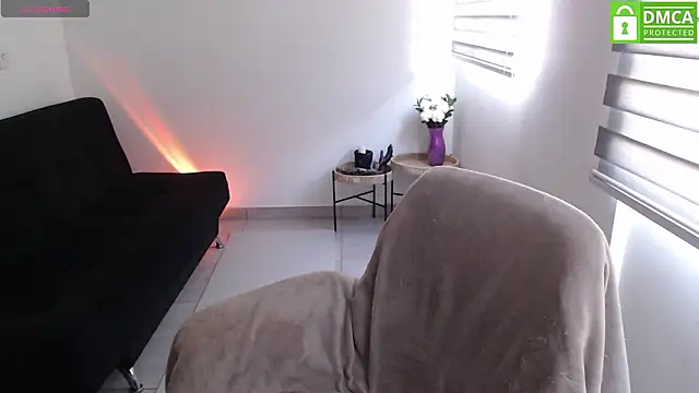 Snapshot of just_meko chatting on March 13, 2026, 9:42 pm just meko online show from March 13, 2026, 9:42 pm