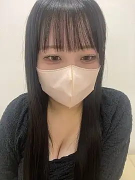 Snapshot of emiri_da_nyan chatting on June 19, 2026, 3:12 am emiri da nyan online show from June 19, 2026, 3:12 am
