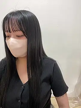 Snapshot of emiri_da_nyan chatting on June 17, 2026, 3:06 am emiri da nyan online show from June 17, 2026, 3:06 am