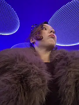 Snapshot of LilluKatten chatting on March 5, 2026, 1:19 pm LilluKatten online show from March 5, 2026, 1:19 pm