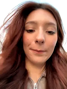 LilluKatten online show from November 8, 2025, 2:09 pm