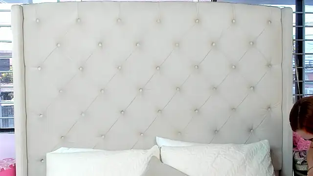 Snapshot of scarlett_leblanc_ chatting on July 31, 2026, 12:59 pm scarlett leblanc online show from July 31, 2026, 12:59 pm