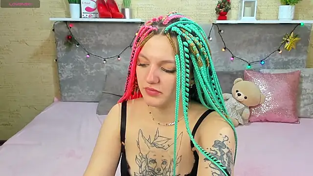 AnnaXPeach online show from December 19, 2025, 1:09 am