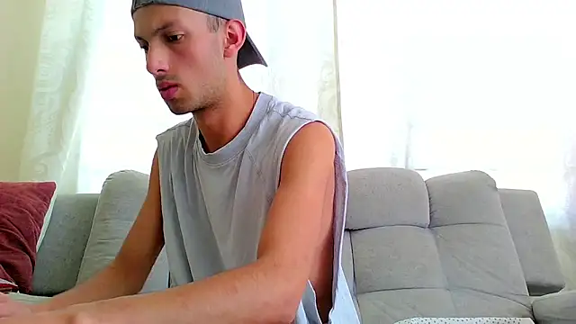 Snapshot of dylan_drakee chatting on November 7, 2025, 4:11 pm dylan drakee online show from November 7, 2025, 4:11 pm