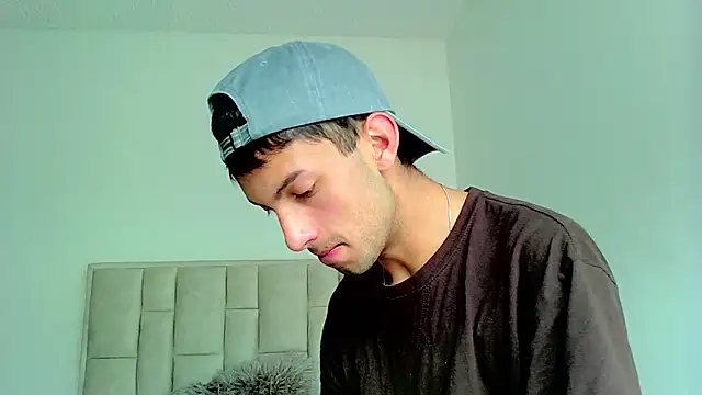 Snapshot of dylan_drakee chatting on January 11, 2026, 4:36 pm dylan drakee online show from January 11, 2026, 4:36 pm