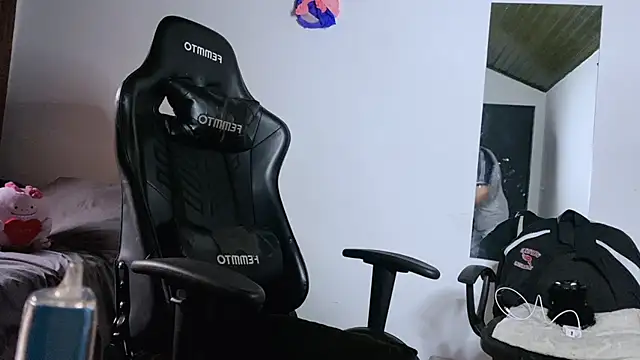 3v1l online show from November 5, 2025, 10:13 pm