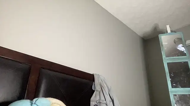 Snapshot of MadameMuse chatting on November 7, 2025, 3:55 am MadameMuse online show from November 7, 2025, 3:55 am