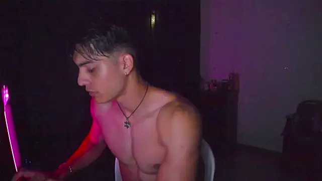 AlessioVitale online show from March 28, 2026, 9:54 am