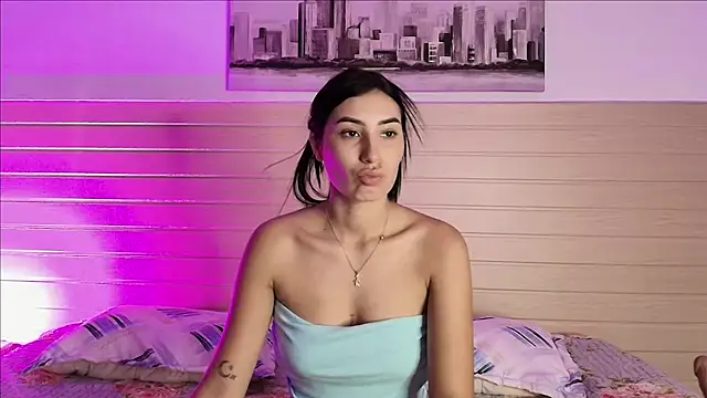 Snapshot of Madisonkay chatting on February 13, 2026, 2:22 am Madisonkay online show from February 13, 2026, 2:22 am