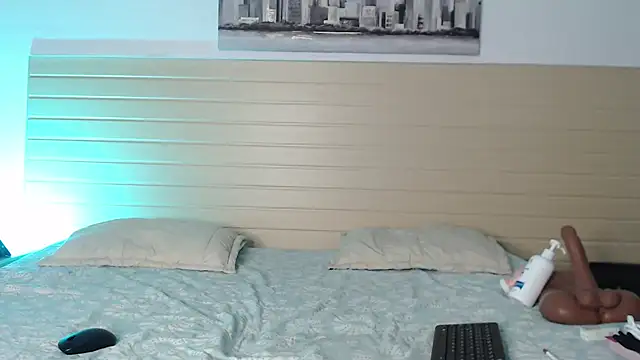 Snapshot of Madisonkay chatting on March 6, 2026, 2:17 am Madisonkay online show from March 6, 2026, 2:17 am