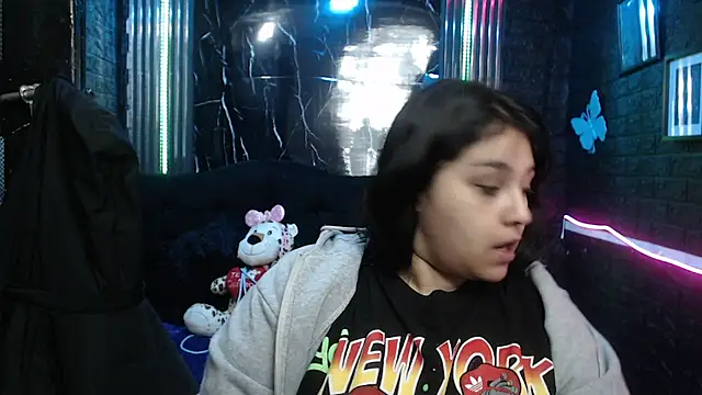 Snapshot of lehia_285 chatting on June 11, 2026, 1:08 pm lehia 285 online show from June 11, 2026, 1:08 pm