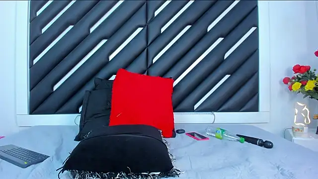 Samaraa Lee online show from January 5, 2026, 5:27 pm