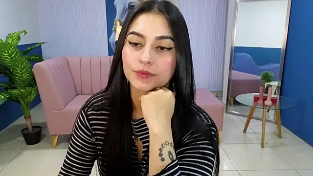 amy lovelydoll online show from March 6, 2026, 7:53 pm