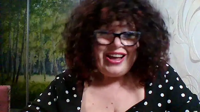 Snapshot of Milaniya606 chatting on February 19, 2026, 7:11 pm Milaniya606 online show from February 19, 2026, 7:11 pm