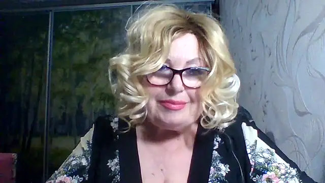 Snapshot of Milaniya606 chatting on March 21, 2026, 5:06 pm Milaniya606 online show from March 21, 2026, 5:06 pm