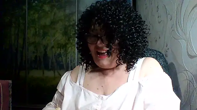 Snapshot of Milaniya606 chatting on February 15, 2026, 9:36 pm Milaniya606 online show from February 15, 2026, 9:36 pm