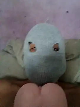 knunesputifero00 online show from April 15, 2026, 4:51 am