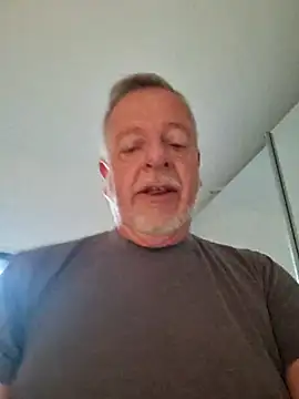 Dennislover007 online show from May 29, 2026, 4:51 am