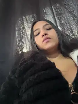 Samantha firee online show from May 6, 2026, 11:14 am