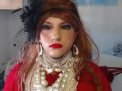 VanesaCrossic online show from October 10, 2025, 8:04 am