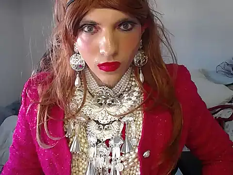 VanesaCrossic online show from October 24, 2025, 7:51 am