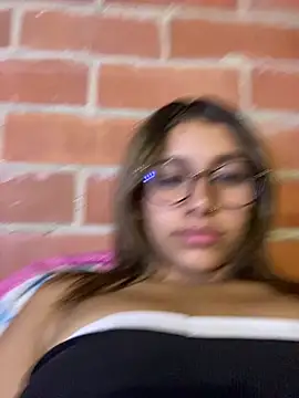 liahot69 online show from June 19, 2026, 3:45 am