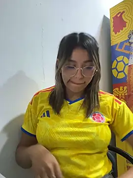 liahot69 online show from June 18, 2026, 1:26 am