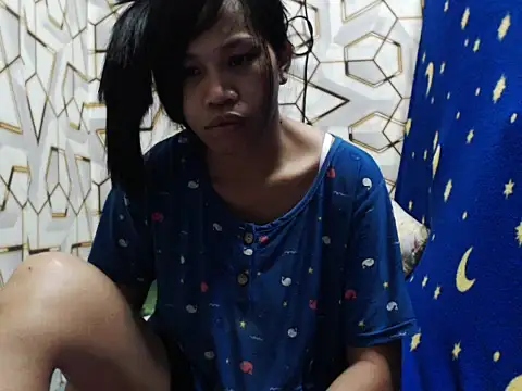 WILDSEXYPINAY online show from April 25, 2026, 11:02 am