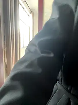 daaqnn online show from November 27, 2025, 11:38 pm