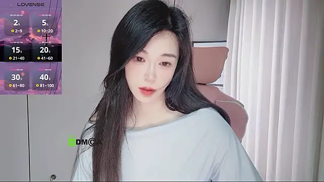 YunShan-33 online show from June 12, 2026, 4:54 am