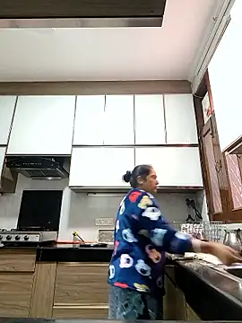 Snapshot of Hot-Sana2 chatting on February 16, 2026, 4:22 am Hot-Sana2 online show from February 16, 2026, 4:22 am