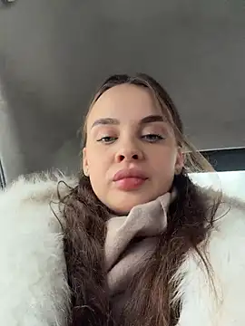 Snapshot of KristiRich chatting on February 10, 2026, 7:29 am KristiRich online show from February 10, 2026, 7:29 am