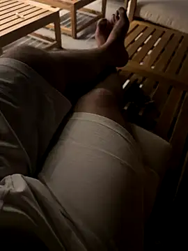 Snapshot of alan0ass chatting on November 8, 2025, 3:04 pm alan0ass online show from November 8, 2025, 3:04 pm