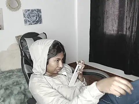 Samanta 777 online show from February 15, 2026, 6:51 pm