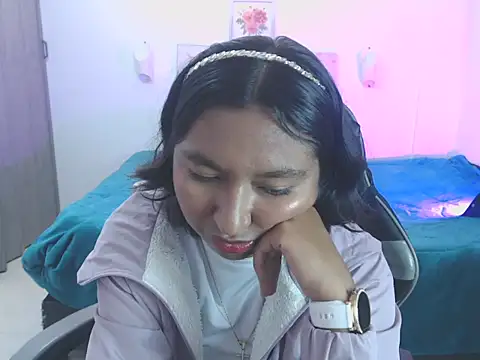 Samanta 777 online show from May 11, 2026, 3:08 am