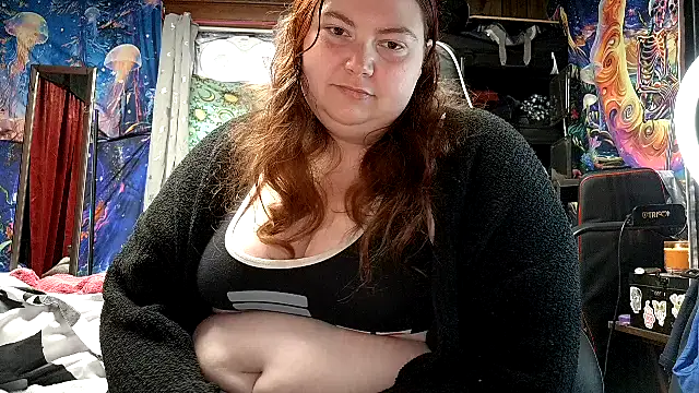 Snapshot of Amberstardusk chatting on November 12, 2025, 1:37 pm Amberstardusk online show from November 12, 2025, 1:37 pm