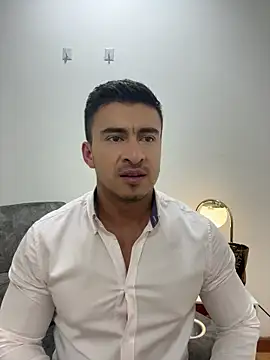 Chris Clarck online show from November 7, 2025, 7:40 pm