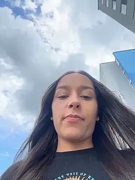 Brunettecollins05 online show from March 1, 2026, 8:20 pm